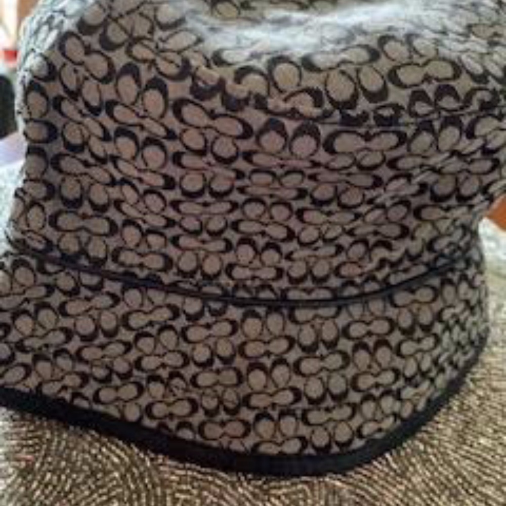 Vintage Coach bucket hat